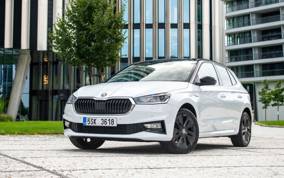 Skoda Fabia: genomgång av fjärde generationens halvkombi