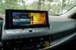 Vad är ett multimedia­system i bilen? foto 1
