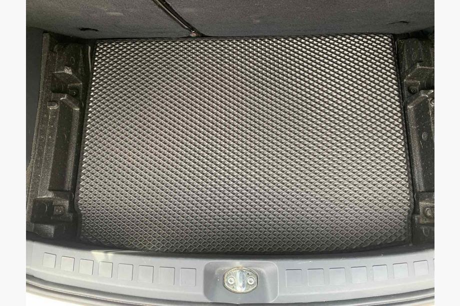 Mitsubishi Colt 2004–2012 EVA bagagerumsmatta (grå) Image