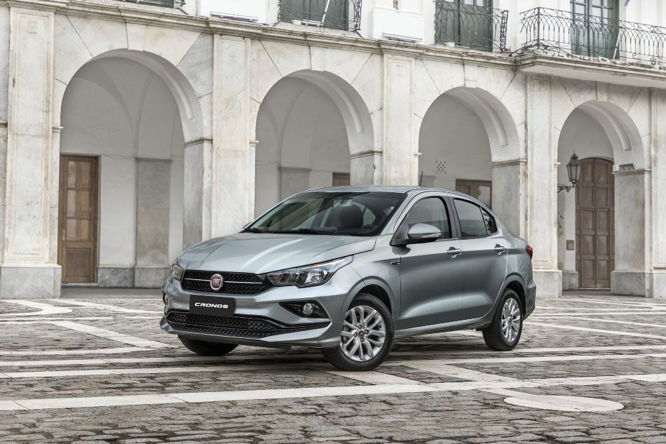 Test av sedanen Fiat Cronos