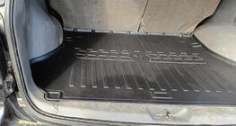 Hyundai Santa Fe 1 2000–2006 Bagagerumsmatta Stingray 3D foto 1