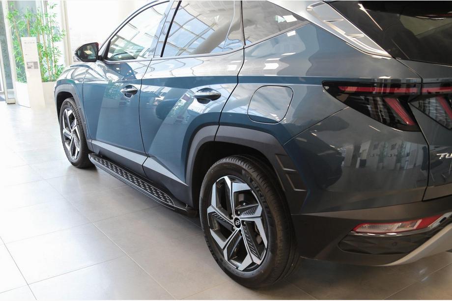 Hyundai Tucson NX4 2021– Sidosteg Shining Black (2 st, aluminium) Foto 8