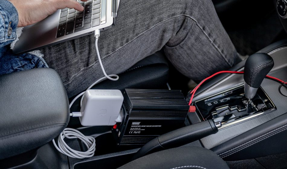 Så får du 220 volt i bilen