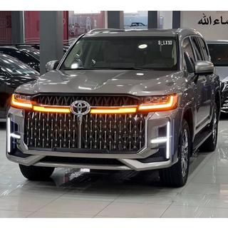 VIP bodykit-sats Toyota Land Cruiser 300 2021– foto 3