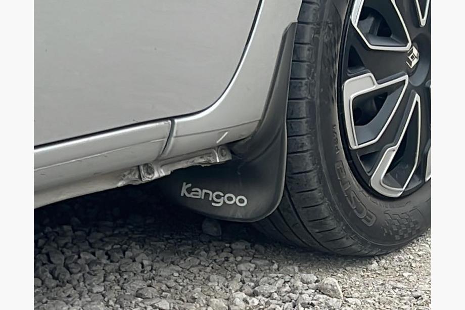 Renault Kangoo 2008–2020 Stänklappar EuroCap Foto 8
