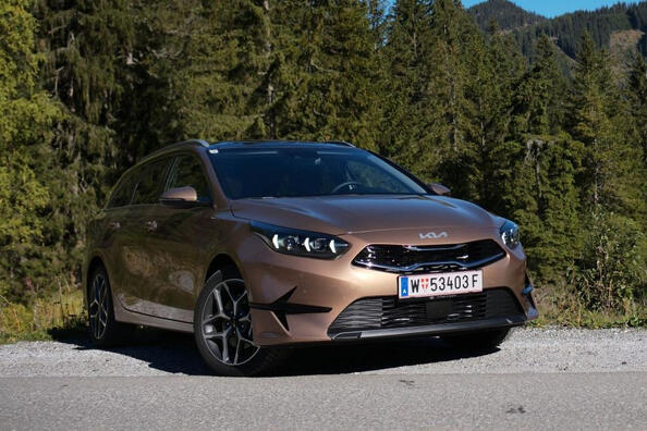Test av KIA Ceed SW: elegant kombi med uppdaterad design