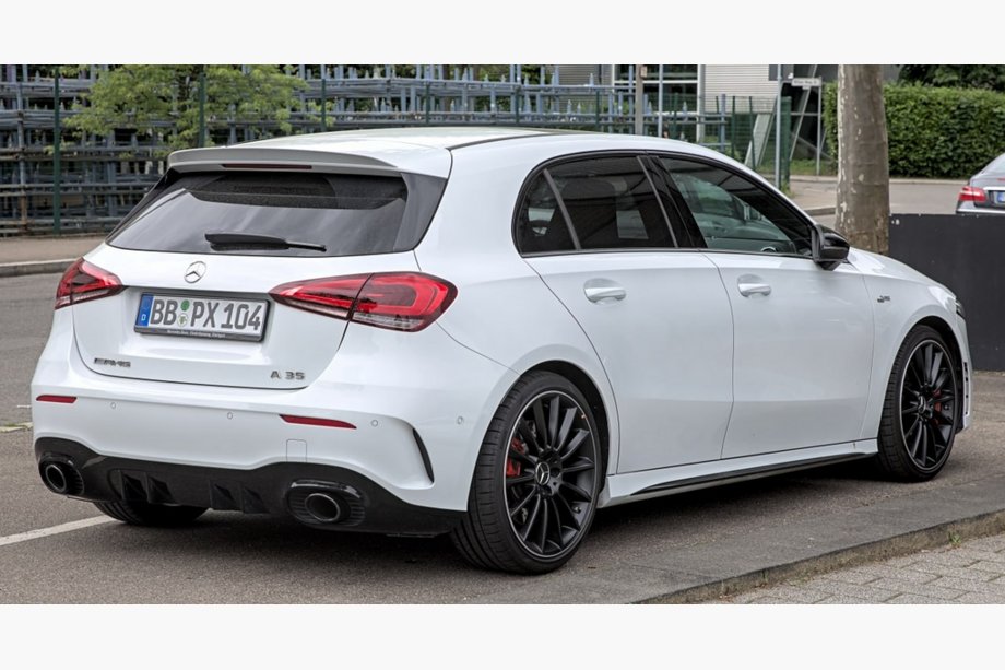 Mercedes A-class W177 2018– Bakre diffuser med avgasändrör (Design A35 HB) Image