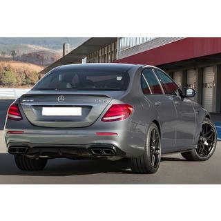 Bakre diffuser med avgasutblås E63-Design Black (för AMG/AMG-Line 2016-2020) foto 1