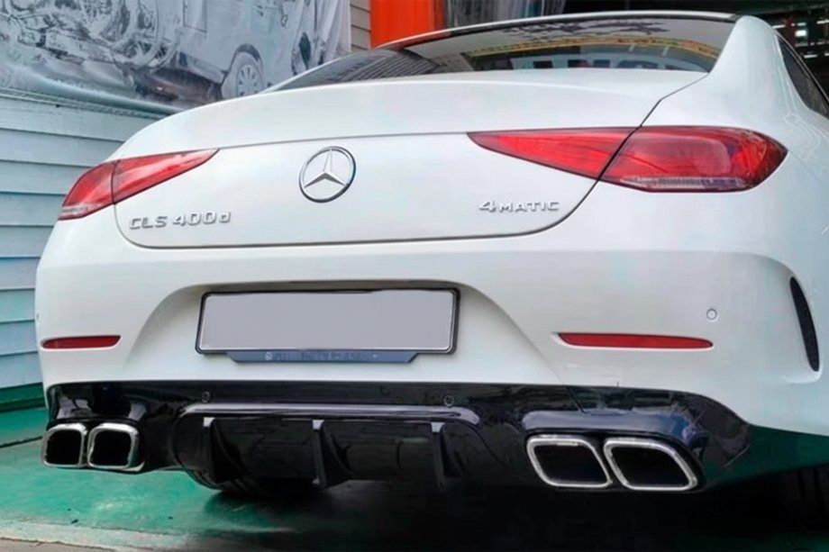 Mercedes CLS C257 2018– Bakre diffuser med avgastips (GT63-design) Image