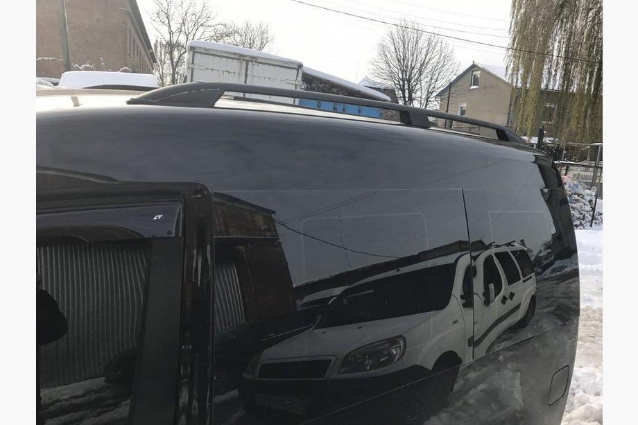 Ford Connect 2021– Takräcken Skyport BLACK Image