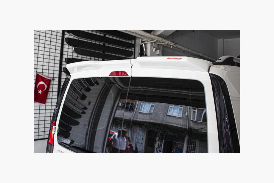 Ford Connect 2021– Spoiler (2-dörrars, för lackering) Image