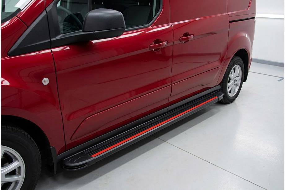Ford Connect 2021– Sidosteg Maya Red (2 st, aluminium) Standardbas Image