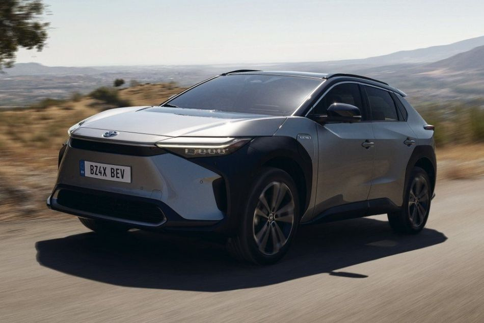 Test av Toyota bZ4X: ett nytt perspektiv på elbilar