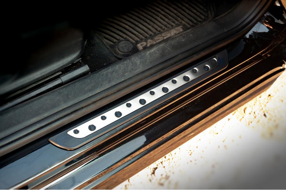 Volkswagen Passat B6 2006–2012 Instegslister (Dotline, 4 st, rostfritt stål) Image