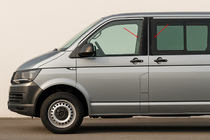 Volkswagen T5 2010–2015 Kromade dörrstolpskåpor EuroCap foto 1