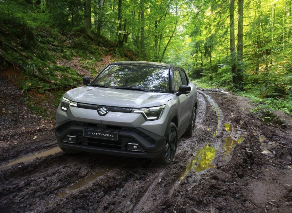 Test av Suzuki eVitara: elektrisk debut för ett legendariskt varumärke