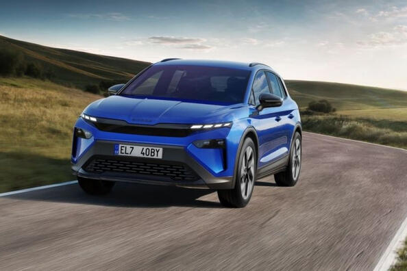 Test av Skoda Elroq: ny kompakt elcrossover från tjeckiskt märke