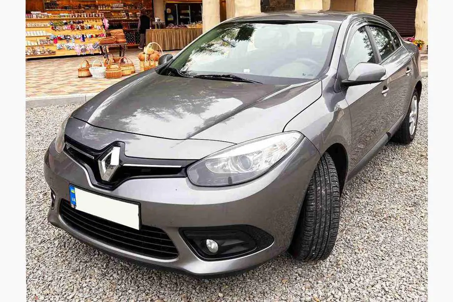 Renault Fluence 2009–2016 Vindavvisare med kromlist Niken Luxury (4 st) Foto 6