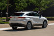 Test av Toyota Venza: modern hybridcrossover foto 4