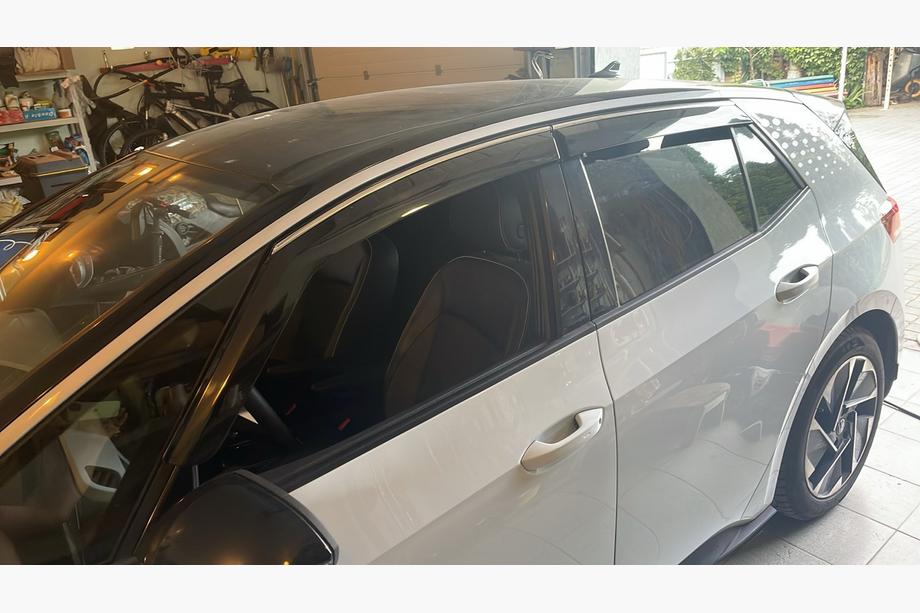 Volkswagen ID.3 2019– Vindavvisare med kromlist Niken Luxury (4 st) Image