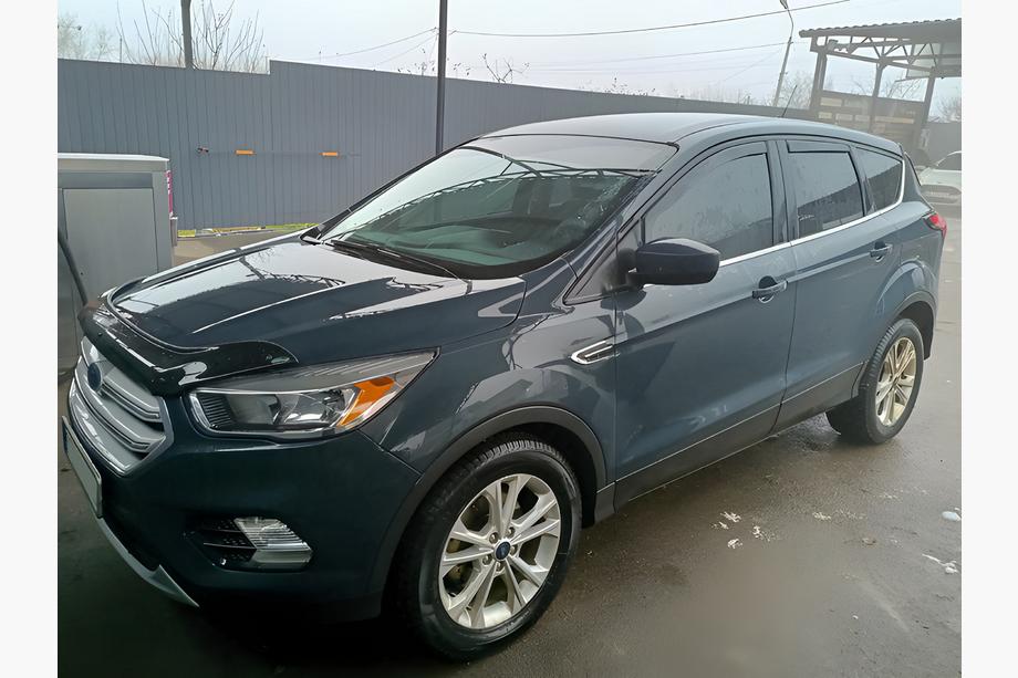 Ford Kuga/Escape 2013–2019 Vindavvisare, insticksmodell Niken Luxury (4 st) Image