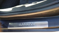 Renault Laguna 2001–2007 Tröskelskydd OmsaLine (4 st, rostfritt stål) foto 2