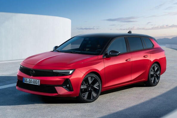 Test av Opel Astra Sports Tourer Electric: el-kombi med karaktär