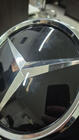 Mercedes C-class W205 2014–2021 Utförsäljning Främre emblem under glas, kromad kant a2058806406 (visningsexemplar) foto 2