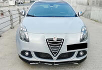 Alfa Romeo Giulietta 2010–2020 DPT frontläpp (ABS, svart högglans, 3 st.) foto 1