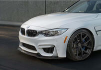 BMW 4-serie F32/F33/F36 2012–2020 DPT V-4 frontläpp (för M4, blanksvart) foto 1