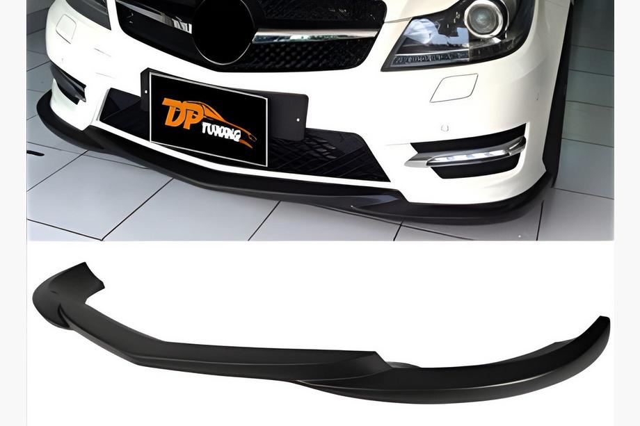 Mercedes C-klass W204 2007–2015 Frontläpp till stötfångare DPT V2 (2011-2015, glanssvart) Image