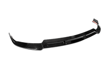 Mercedes C-class W205 2014–2021 DPT frontläpp till stötfångare (2019-2021, endast för AMG-Line, svart högglans) foto 4