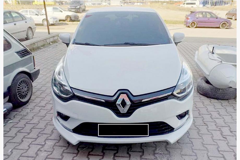Renault Clio IV 2012–2019 DPT frontlip (HB, för lackering) Foto 2