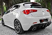 Alfa Romeo Giulietta 2010–2020 Bakre diffusor DPT V-2 (blank svart) foto 2