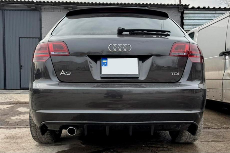 Audi A3 2003–2012 Bakre diffuser DPT (2008-2010, blanksvart) Image