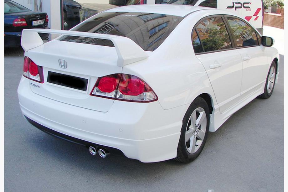 Honda Civic Sedan VIII 2006–2011 Bakre diffuser DPT V-1 (blank svart) Foto 4