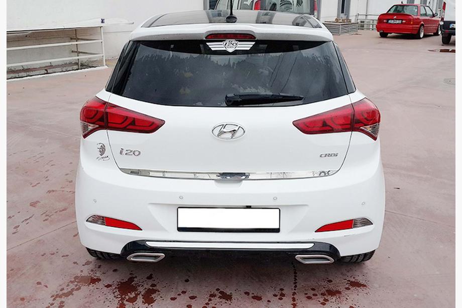 Hyundai I-20 2014–2020 Bakdiffuser DPT (2014-2018, svart högglans) Foto 1