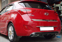 Hyundai I-30 2012–2017 Bakre diffuser DPT V-1 (blank svart) foto 2