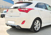 Hyundai I-30 2012–2017 Bakre diffusor DPT V-2 (blank svart) foto 2