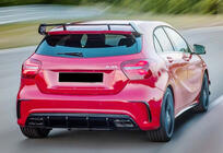 Mercedes A-class W176 2012–2018 Bakre diffuser DPT (för AMG, svart högglans) foto 1