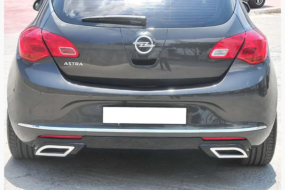 Opel Astra J 2009–2015 Bakre diffuser DPT V1 (2012-2015, HB, blanksvart) Foto 1