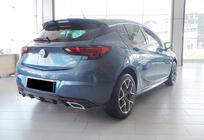 Opel Astra K 2016–2021 Bakre diffuser DPT V-2 (HB, svart högglans) foto 3
