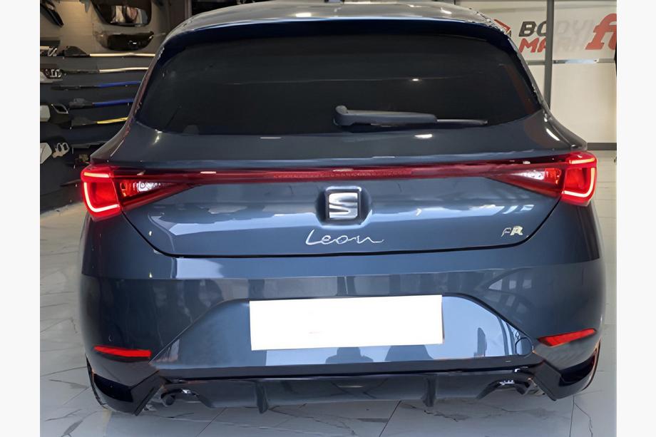 Seat Leon 2020– Bakre diffuser DPT V-1 (blank svart) Image