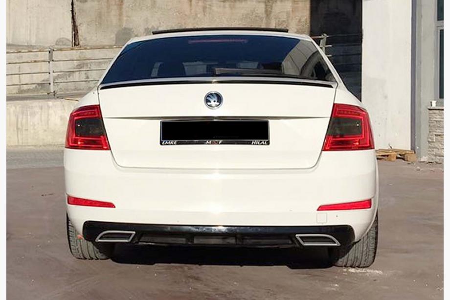 Skoda Octavia III A7 2013–2019 Bakre diffuser DPT V-4 (LB, blanksvart) Image