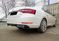 Skoda Superb 2015–2024 Bakre diffusor DPT V-2 (blank svart) foto 6