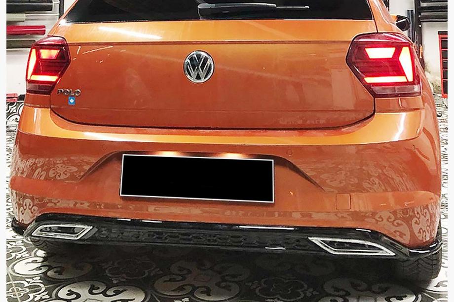 Volkswagen Polo 2017– Bakdiffusor DPT V-3 (blank svart) Image