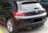 Volkswagen Scirocco 2008–2017 Bakre diffuser DPT V-2 (2008-2013, högglans svart) foto 1