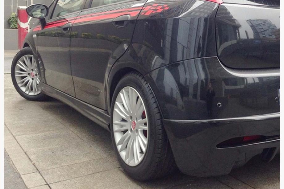 Fiat Punto Grande/EVO 2006–2018 Sidokjolar DPT (2012-2018, för lackering) Image
