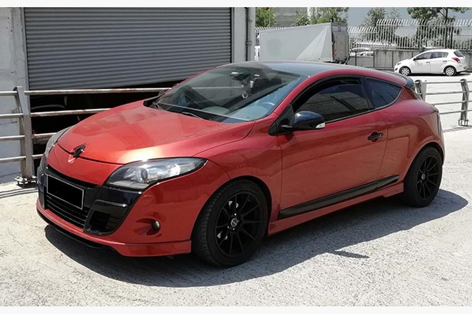 Renault Megane III 2009–2016 DPT sidokjolar (för lackering) Foto 3
