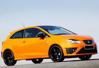 Seat Ibiza 2010–2017 Sidokjolar DPT V-1 (Coupe, svart högblank) foto 3